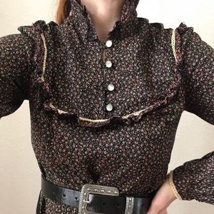 Vintage Cottage Core Calico Prairie Peasant Dress